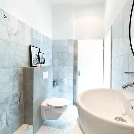 Comfort Nahe Zentrum 11 *